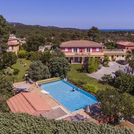 Hotel Du Pont De L'Oso Lecci Dış mekan fotoğraf