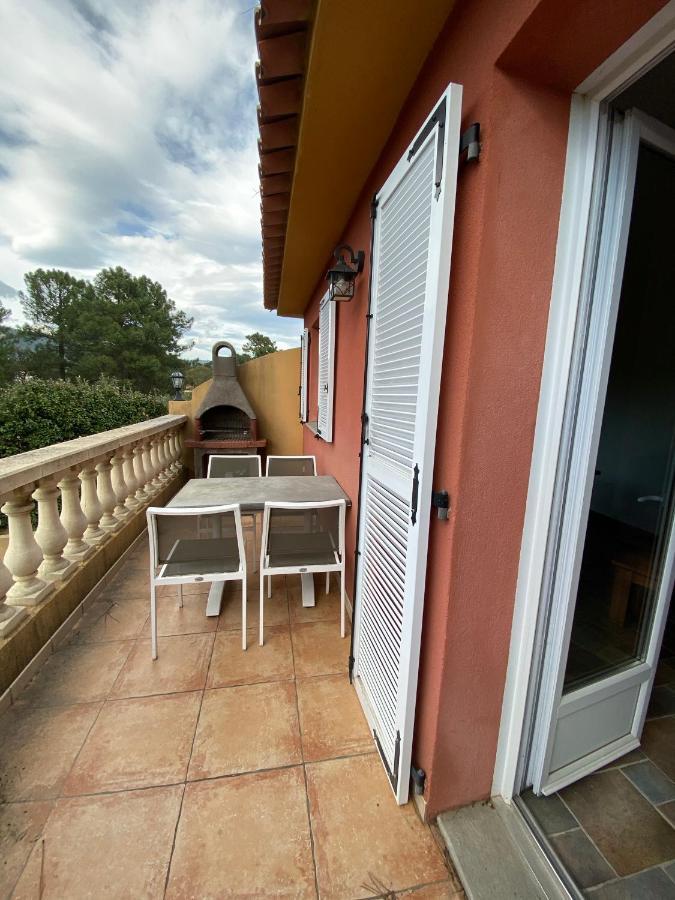 Hotel Du Pont De L'Oso Lecci Dış mekan fotoğraf