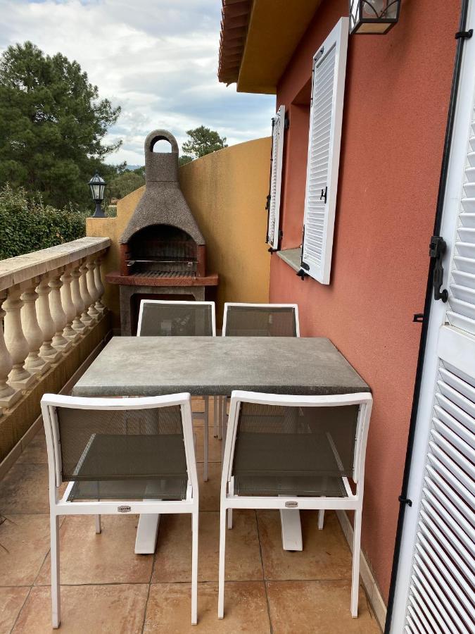 Hotel Du Pont De L'Oso Lecci Dış mekan fotoğraf