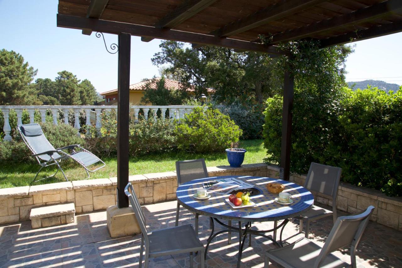 Hotel Du Pont De L'Oso Lecci Dış mekan fotoğraf